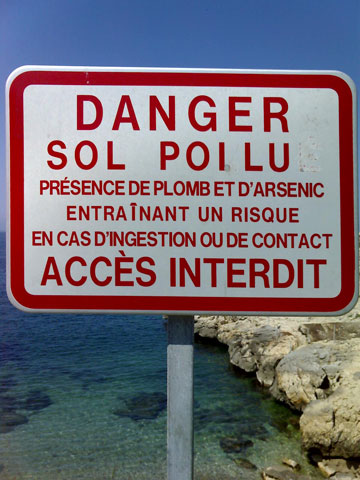 Fallait pas s'épiler à la plage !!